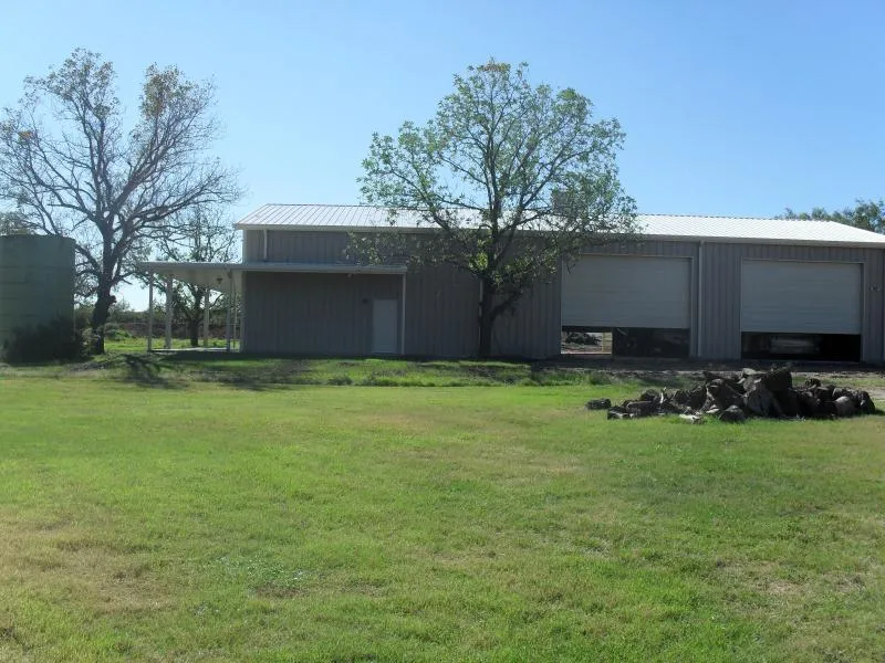 Hay Barns and Custom Horse Barns metal building photo 2