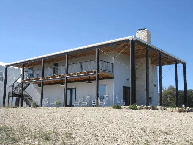 Residence 01 metal building photo 1